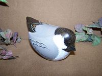 http://lakesidedecoys.com/images/tn_bb_chickadee_54.jpg